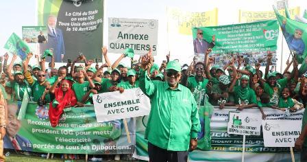 مرشح الأغلبية الرئاسية يختتم حملته الانتخابية بمهرجان حاشد  في ملعب جوليد