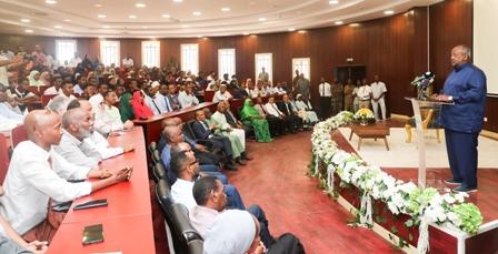 جامعة جيبوتي تحتفي بالذكرى الخامسة والعشرين لتأسيسها  برعاية الرئيس جيله