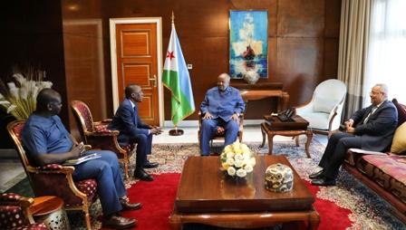 رئيس الجمهورية يستقبل رئيس لجنة الرصد والتقييم المؤقتة في جنوب السودان التابعة لمنظمة الإيجاد