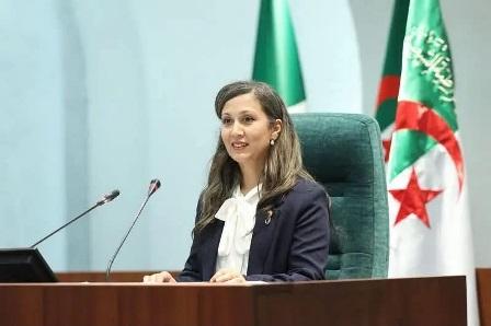 رئيس الجمعية الوطنية يهنئ الدكتورة خليدة بوفدش بانتخابها رئيسة للمجلس الشعبي الوطني الجزائري