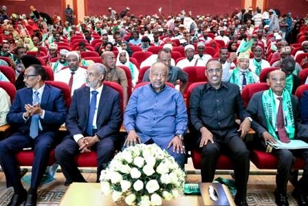 الرئيس جيله يشرف على توزيع حصيلة الزكاة لعام 2025 والدفعة الثانية من كفالة الأيتام