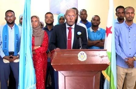 مرشح حزب الوسط الديمقراطي الموحد يفتتح حملته بطرح  «ميثاق مع الشعب» لتغيير جذري