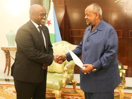 الرئيس جيله يستقبل مبعوثًا خاصًا من نظيره الرواندي