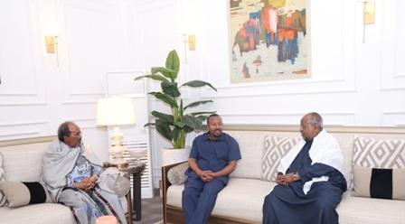 قمة ثلاثية بين جيبوتي والصومال وإثيوبيا حول السلام والتنمية الإقليمية