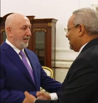 وزير الشؤون الخارجية يلتقي رئيس جمهورية العراق في بغداد
